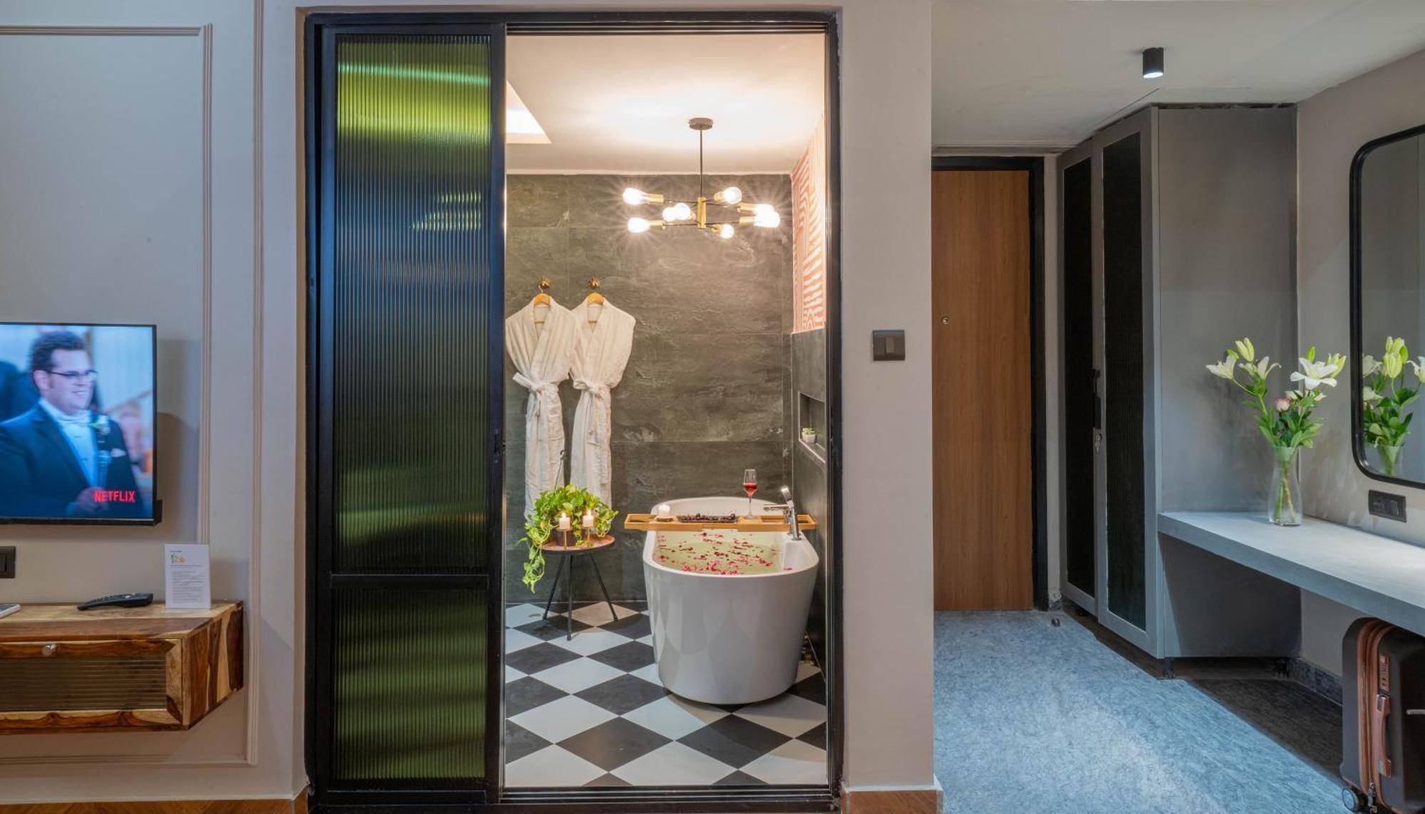 Boutique Hotel By One Tree Gurgaon Exterior foto
